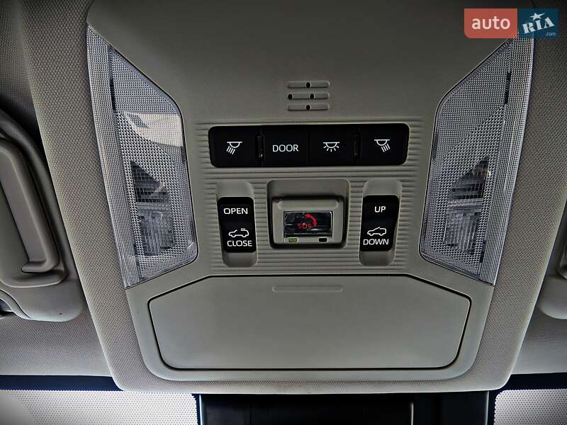 Внедорожник / Кроссовер Toyota RAV4 2022 в Черкассах
