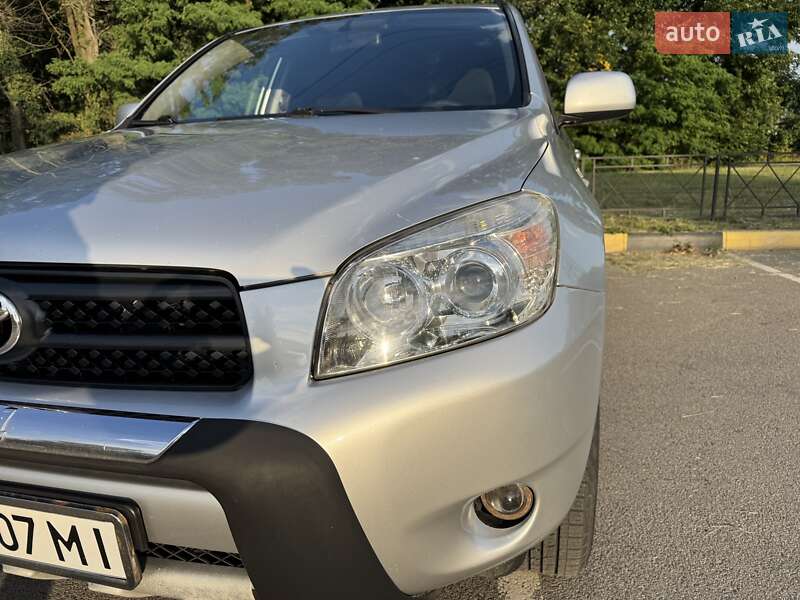 Toyota RAV4 2007