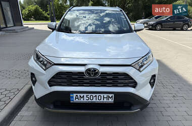 Позашляховик / Кросовер Toyota RAV4 2023 в Києві