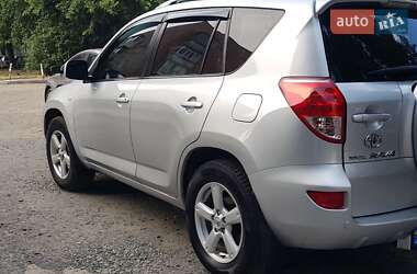 Позашляховик / Кросовер Toyota RAV4 2007 в Полтаві