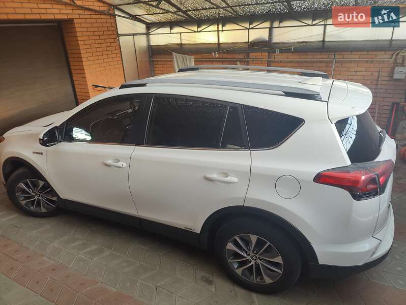 Внедорожник / Кроссовер Toyota RAV4 2018 в Днепре фото 3 Внедорожник / Кроссовер Toyota RAV4 2018 в Днепре