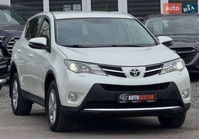 Позашляховик / Кросовер Toyota RAV4 2013 в Харкові
