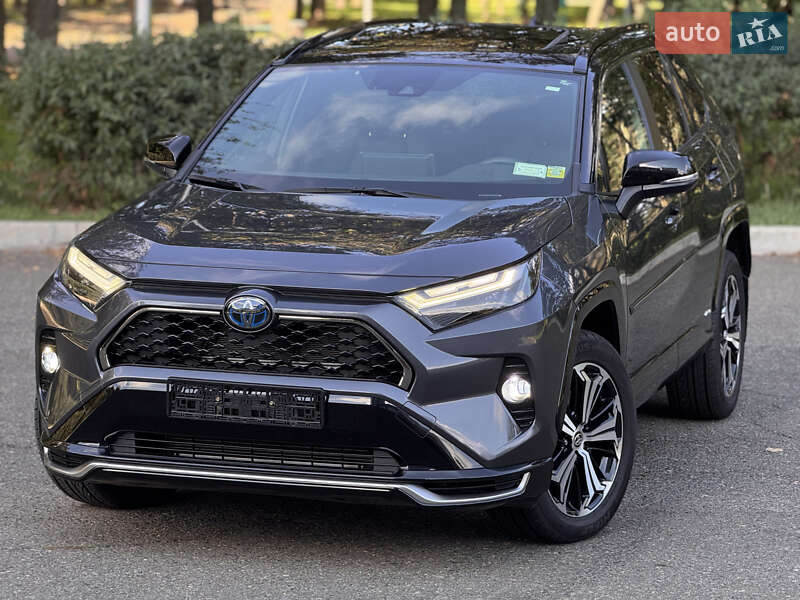 Внедорожник / Кроссовер Toyota RAV4 2022 в Одессе