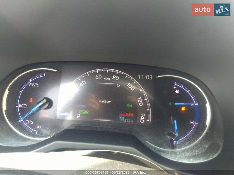 Позашляховик / Кросовер Toyota RAV4 2020 в Львові