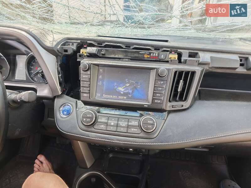 Внедорожник / Кроссовер Toyota RAV4 2017 в Николаеве