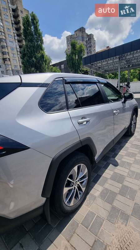 Внедорожник / Кроссовер Toyota RAV4 2019 в Хмельницком