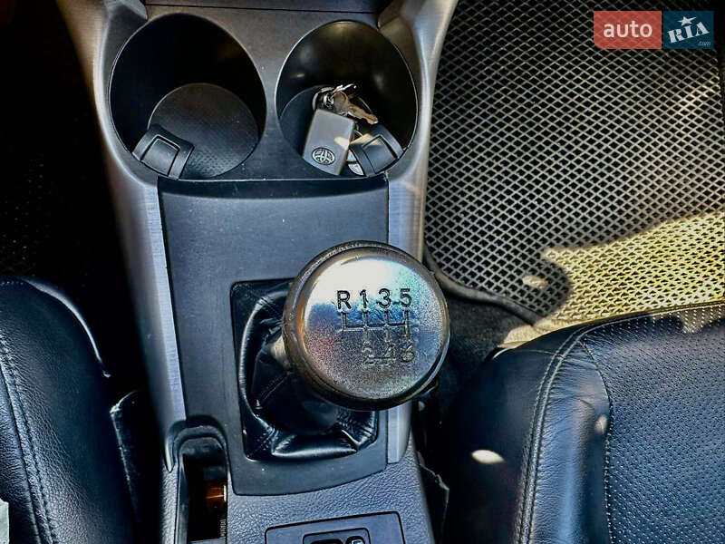 Внедорожник / Кроссовер Toyota RAV4 2007 в Кропивницком