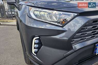 Позашляховик / Кросовер Toyota RAV4 2019 в Миколаєві