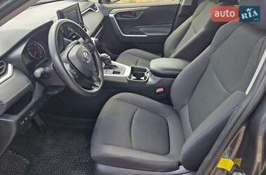 Позашляховик / Кросовер Toyota RAV4 2019 в Миколаєві
