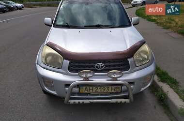 Позашляховик / Кросовер Toyota RAV4 2001 в Києві