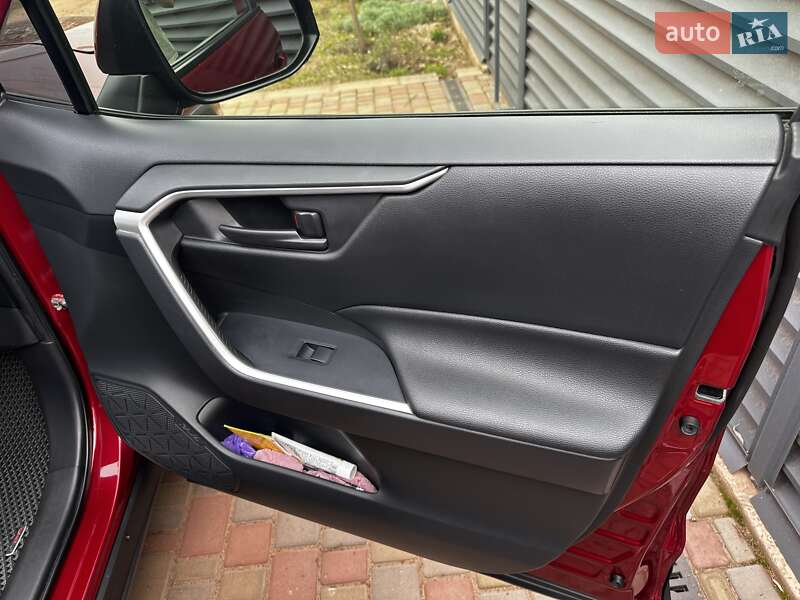 Внедорожник / Кроссовер Toyota RAV4 2019 в Кривом Роге фото 12 Внедорожник / Кроссовер Toyota RAV4 2019 в Кривом Роге