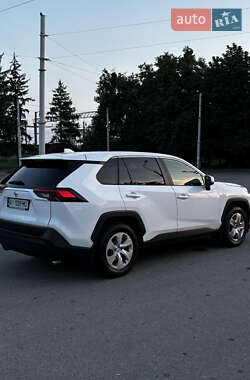 Внедорожник / Кроссовер Toyota RAV4 2019 в Белой Церкви
