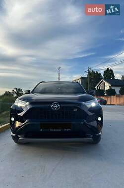 Позашляховик / Кросовер Toyota RAV4 2023 в Павлограді