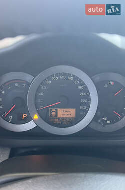 Внедорожник / Кроссовер Toyota RAV4 2010 в 