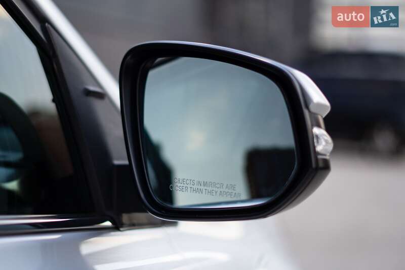 Внедорожник / Кроссовер Toyota RAV4 2015 в Киеве