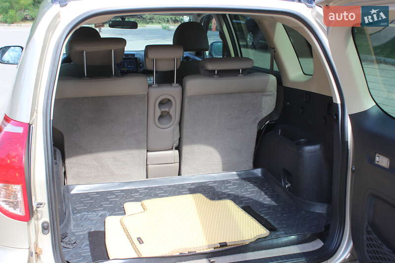 Внедорожник / Кроссовер Toyota RAV4 2007 в Днепре