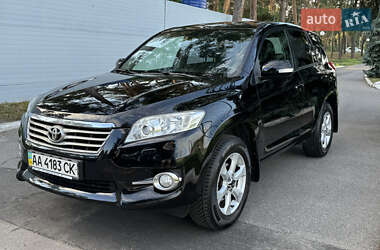 Внедорожник / Кроссовер Toyota RAV4 2011 в 