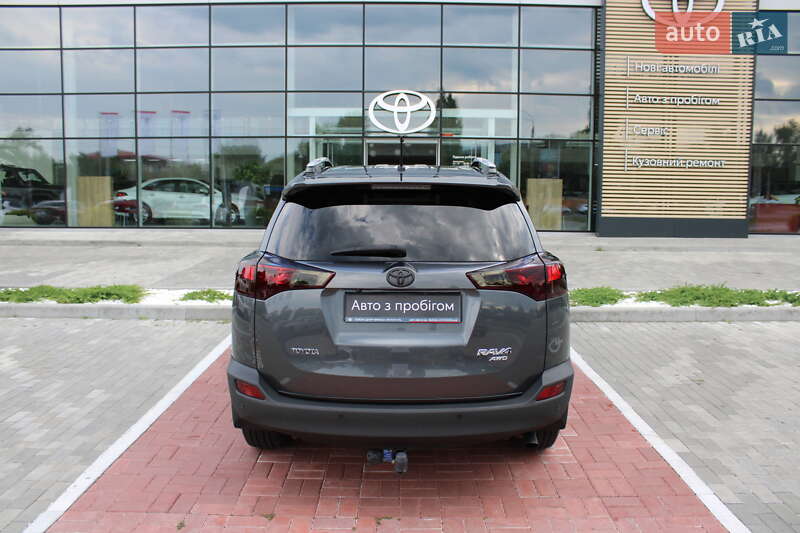Позашляховик / Кросовер Toyota RAV4 2014 в Черкасах