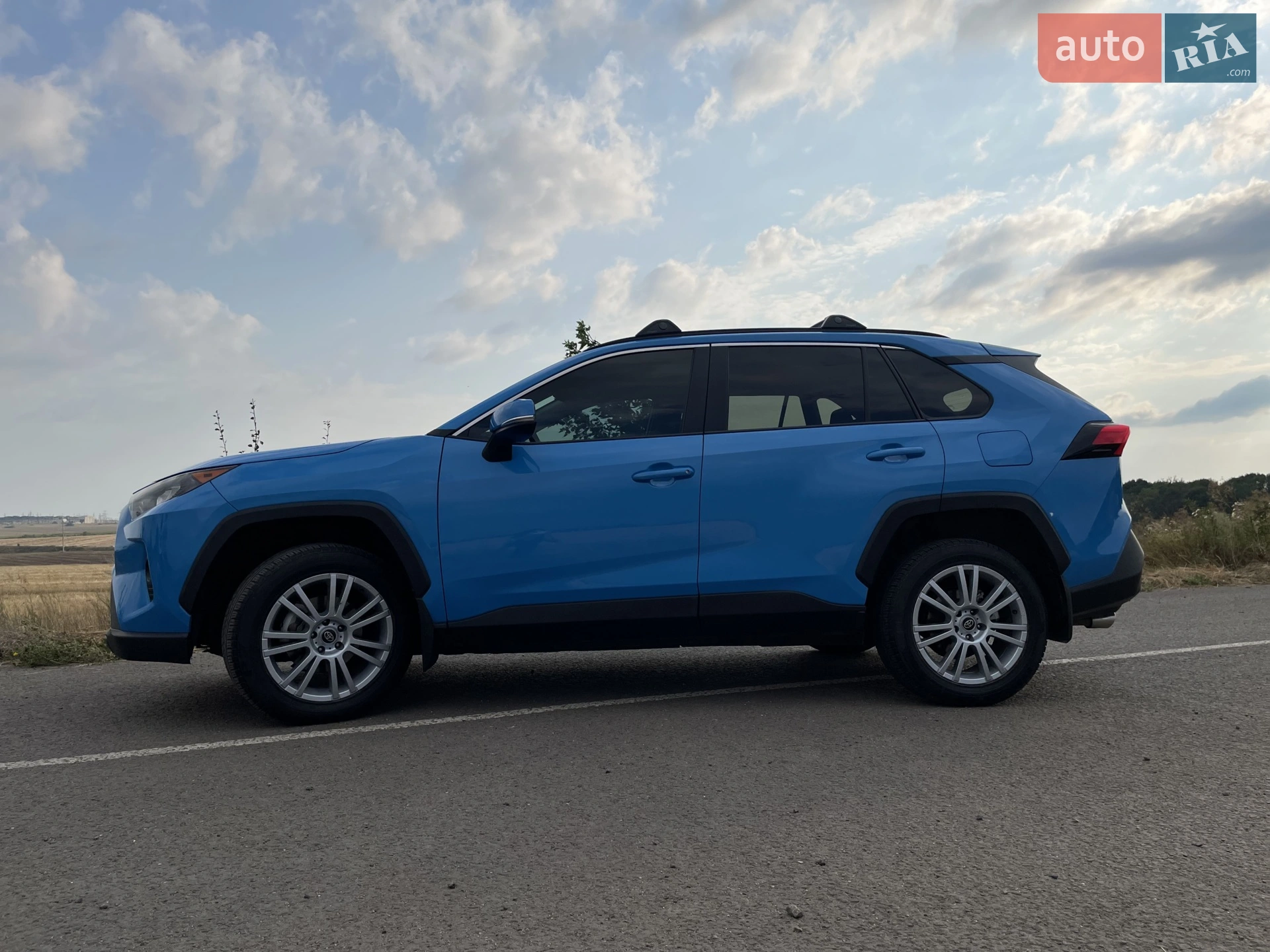 2021 Toyota RAV 4 - мініатюра 12