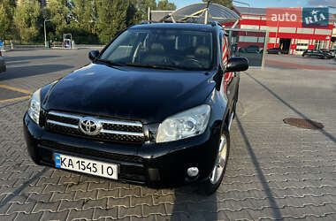 Позашляховик / Кросовер Toyota RAV4 2006 в Києві