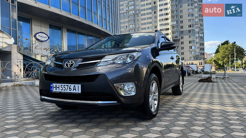 Toyota RAV4 2013