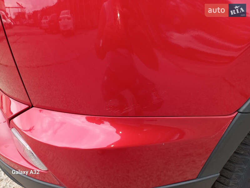 Позашляховик / Кросовер Toyota RAV4 2016 в Дніпрі