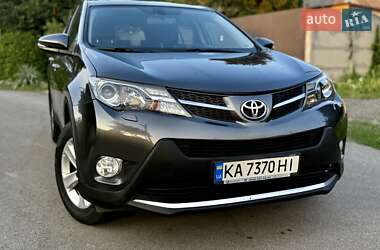 Внедорожник / Кроссовер Toyota RAV4 2014 в Днепре