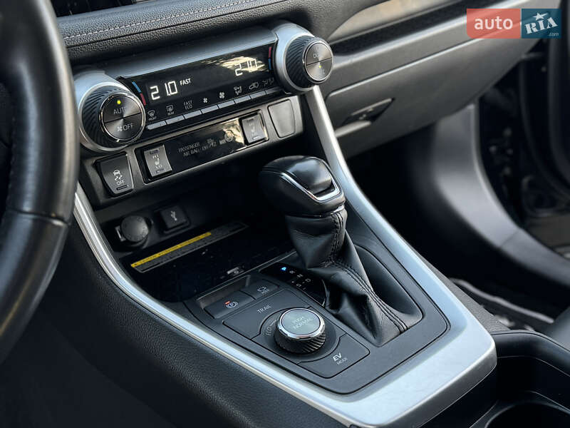 Внедорожник / Кроссовер Toyota RAV4 2020 в Александрие фото 22 Внедорожник / Кроссовер Toyota RAV4 2020 в Александрие