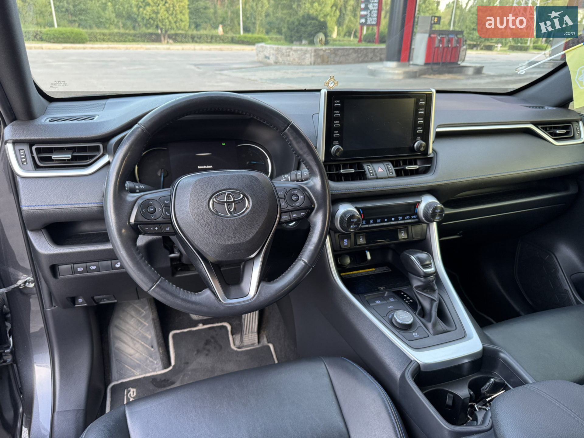 2020 Toyota RAV 4 - мініатюра 10