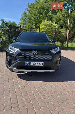Внедорожник / Кроссовер Toyota RAV4 2019 в Трускавце