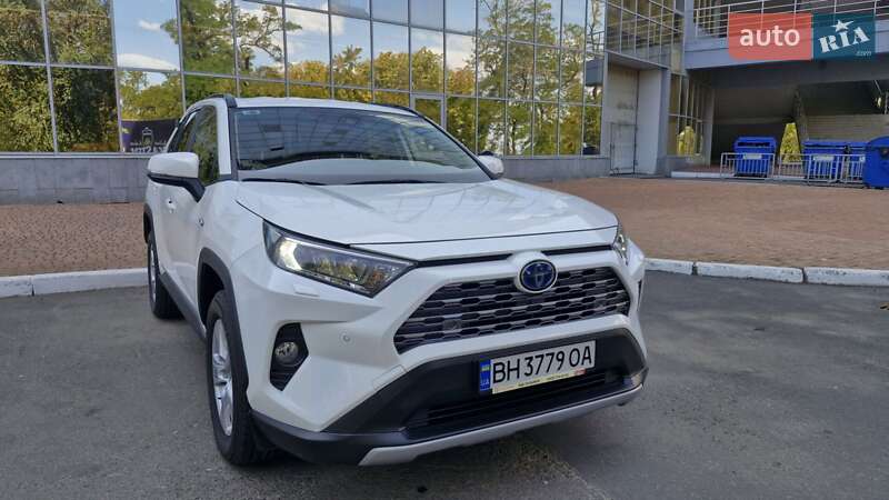 Внедорожник / Кроссовер Toyota RAV4 2020 в Одессе фото 14 Внедорожник / Кроссовер Toyota RAV4 2020 в Одессе