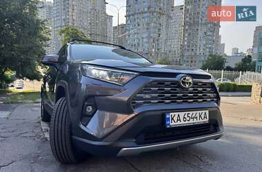 Внедорожник / Кроссовер Toyota RAV4 2024 в Киеве