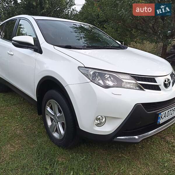 Toyota RAV4 2014
