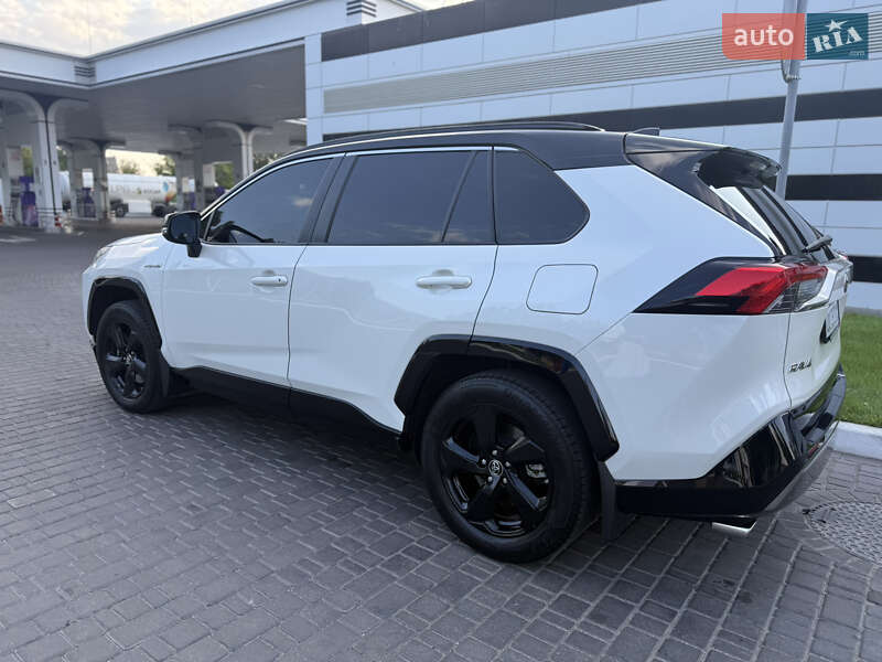 Позашляховик / Кросовер Toyota RAV4 2019 в Одесі