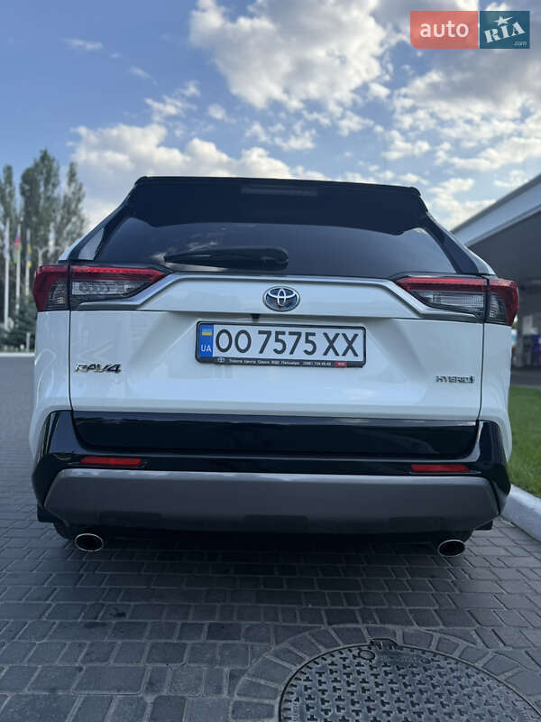 Позашляховик / Кросовер Toyota RAV4 2019 в Одесі