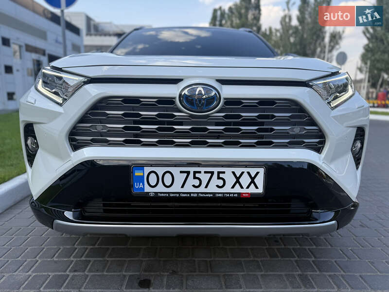 Позашляховик / Кросовер Toyota RAV4 2019 в Одесі