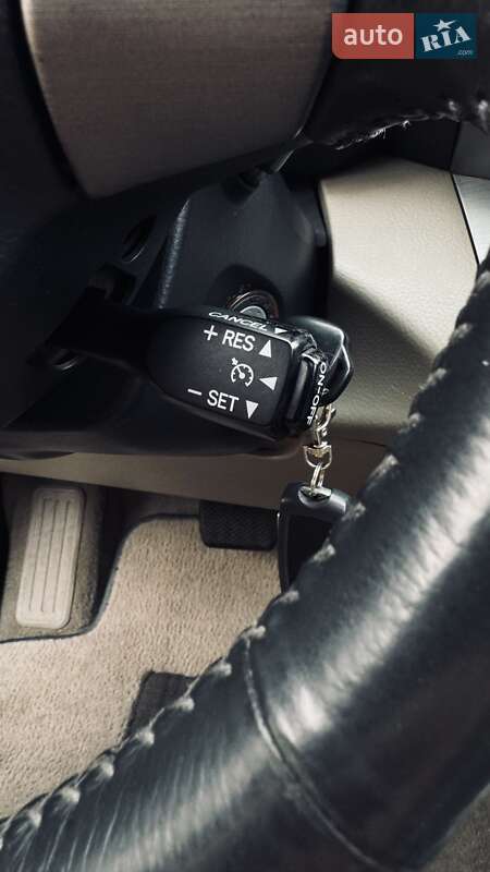 Позашляховик / Кросовер Toyota RAV4 2007 в Києві фото 62 Позашляховик / Кросовер Toyota RAV4 2007 в Києві