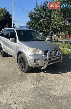 Внедорожник / Кроссовер Toyota RAV4 2000 в Славянске