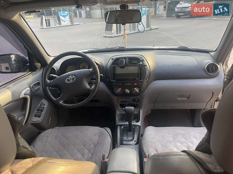Позашляховик / Кросовер Toyota RAV4 2002 в Кривому Розі фото 7 Позашляховик / Кросовер Toyota RAV4 2002 в Кривому Розі