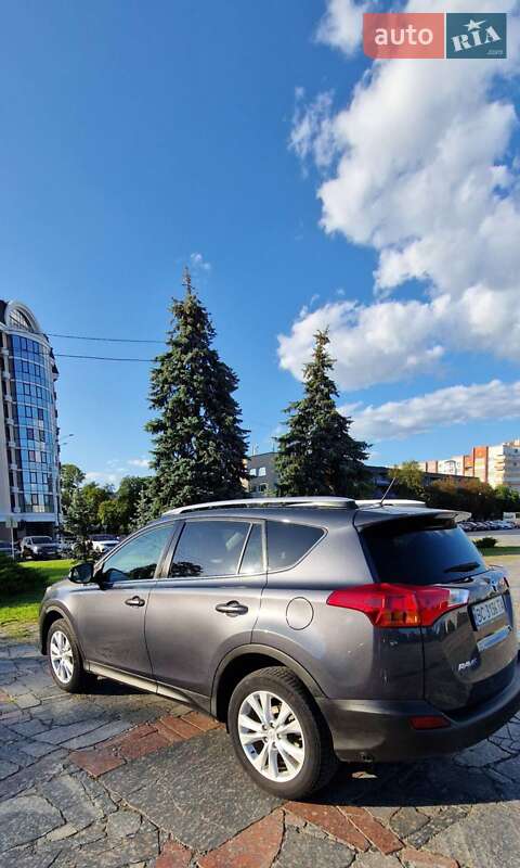 Позашляховик / Кросовер Toyota RAV4 2013 в Кременчуці