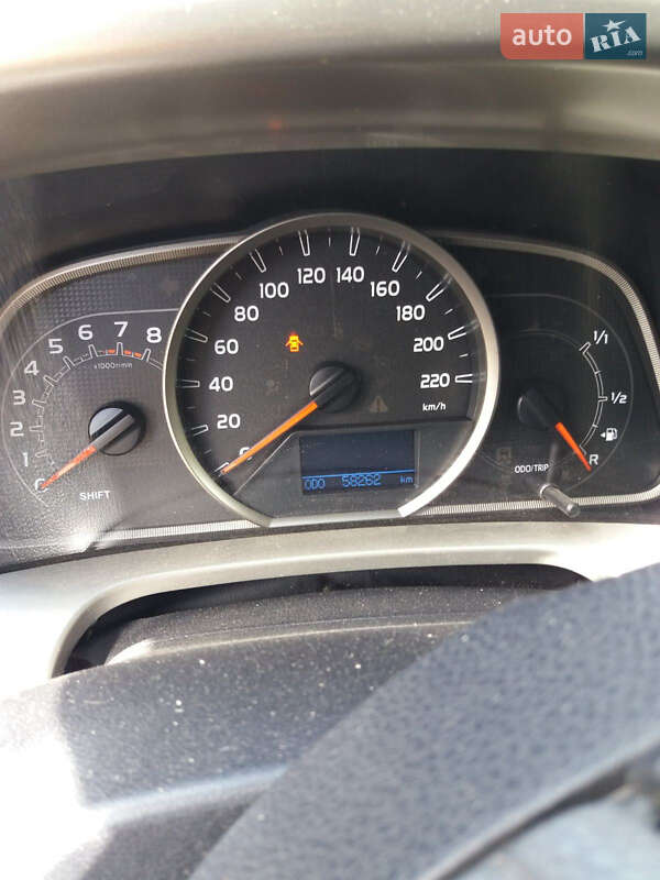 Позашляховик / Кросовер Toyota RAV4 2014 в Тернополі фото 9 Позашляховик / Кросовер Toyota RAV4 2014 в Тернополі