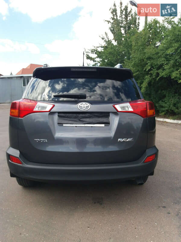 Позашляховик / Кросовер Toyota RAV4 2014 в Тернополі фото 3 Позашляховик / Кросовер Toyota RAV4 2014 в Тернополі