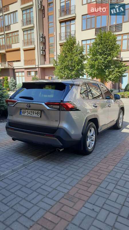 Toyota RAV4 2019