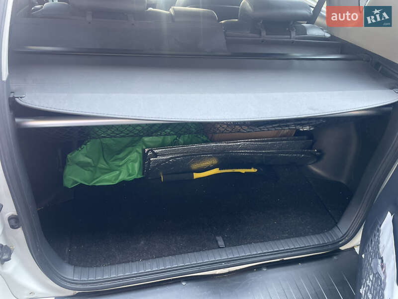 Внедорожник / Кроссовер Toyota RAV4 2012 в Одессе