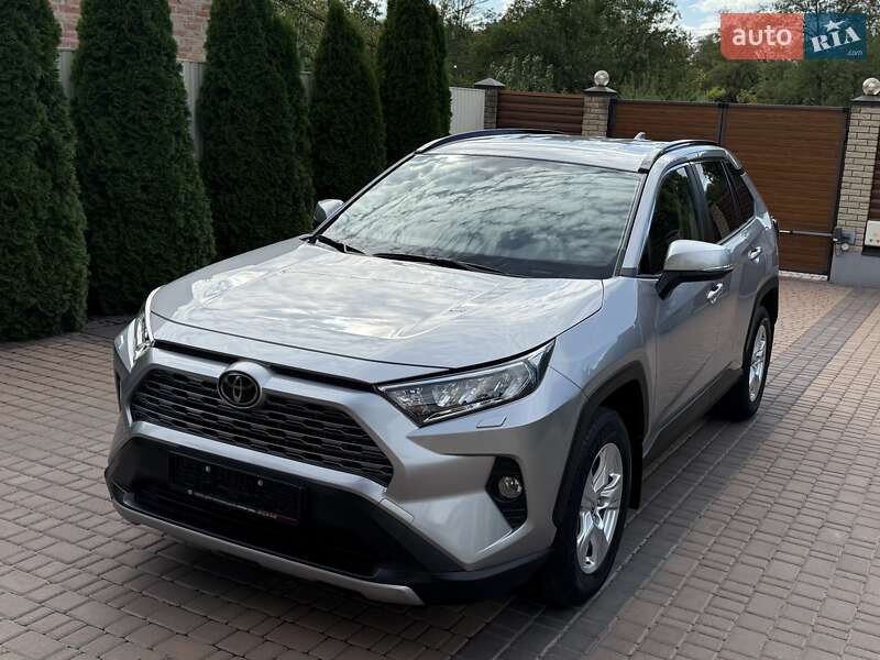 Позашляховик / Кросовер Toyota RAV4 2021 в Кропивницькому фото 5 Позашляховик / Кросовер Toyota RAV4 2021 в Кропивницькому