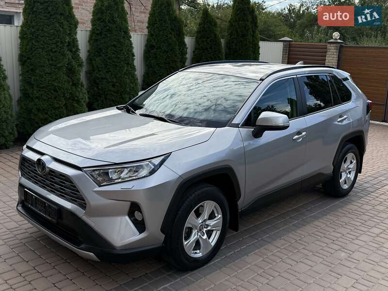 Позашляховик / Кросовер Toyota RAV4 2021 в Кропивницькому фото 15 Позашляховик / Кросовер Toyota RAV4 2021 в Кропивницькому