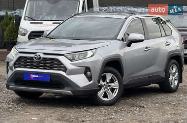 Позашляховик / Кросовер Toyota RAV4 2019 в Києві