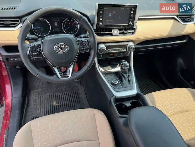 Внедорожник / Кроссовер Toyota RAV4 2021 в Львове фото 6 Внедорожник / Кроссовер Toyota RAV4 2021 в Львове