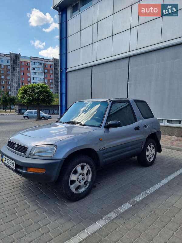 Toyota RAV4 1996