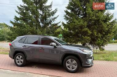 Позашляховик / Кросовер Toyota RAV4 2023 в Черкасах